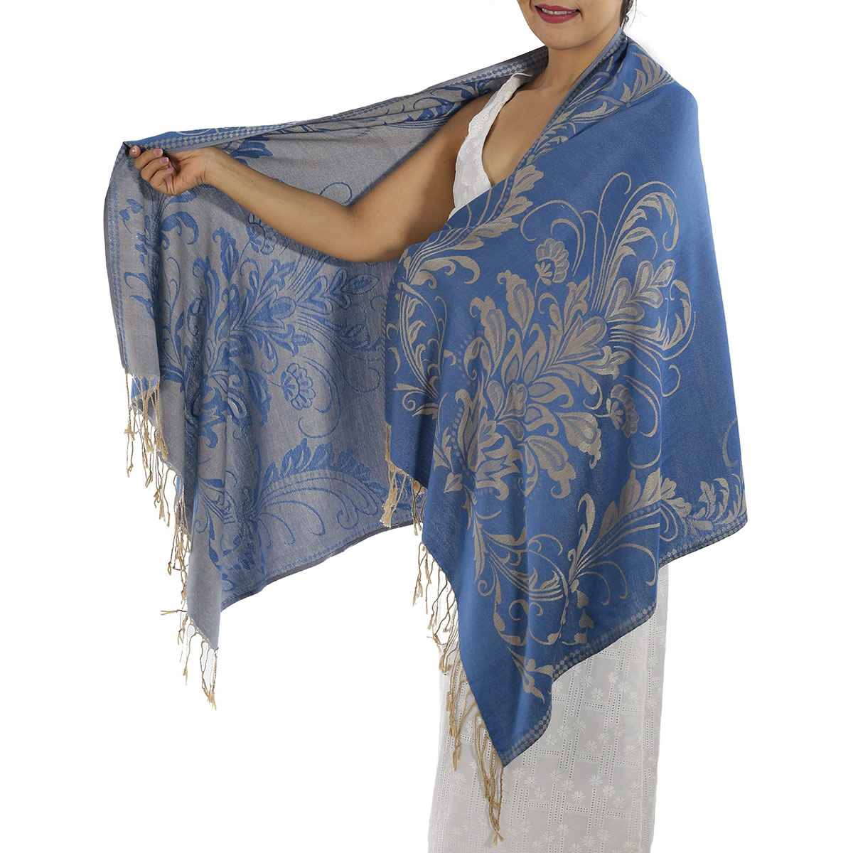 Patterned Blue Pashmina Shawls: image 1