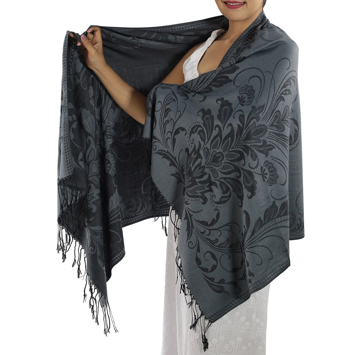 Patterned Grey Pashmina Shawls: image 1