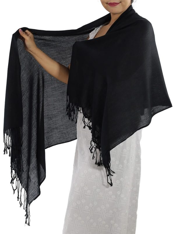 black cashmere scarf